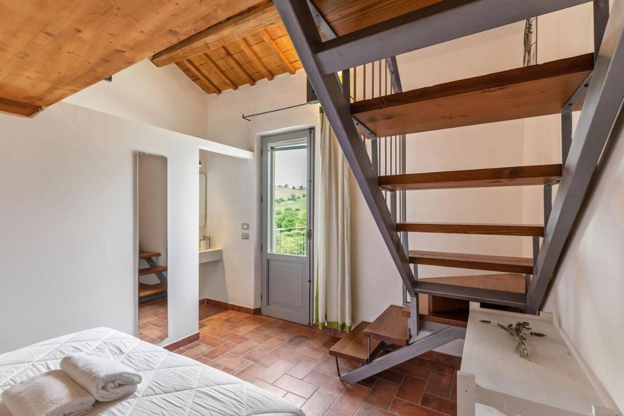 Grande Villa Storica Per Vacanze Con Giardino Privato E Piscina Ostra Kültér fotó