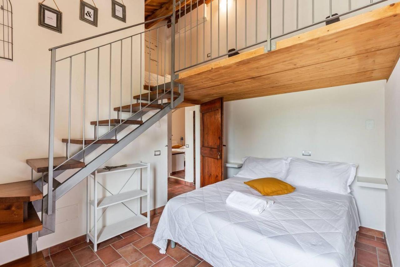 Grande Villa Storica Per Vacanze Con Giardino Privato E Piscina Ostra Kültér fotó