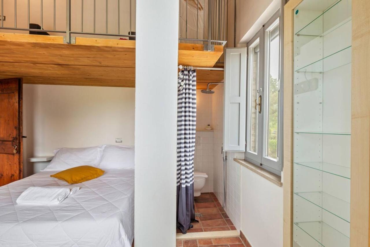 Grande Villa Storica Per Vacanze Con Giardino Privato E Piscina Ostra Kültér fotó