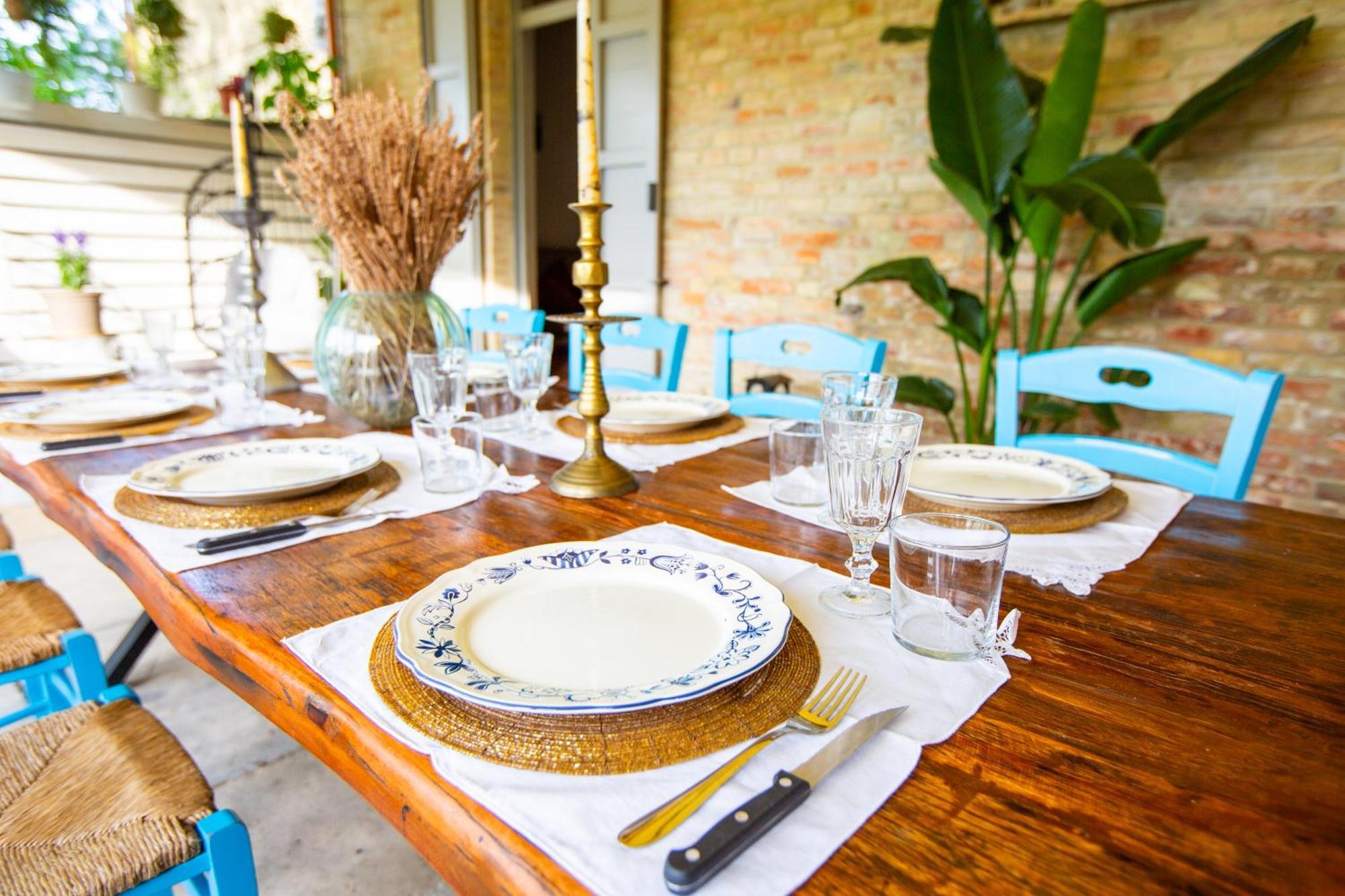 Grande Villa Storica Per Vacanze Con Giardino Privato E Piscina Ostra Kültér fotó