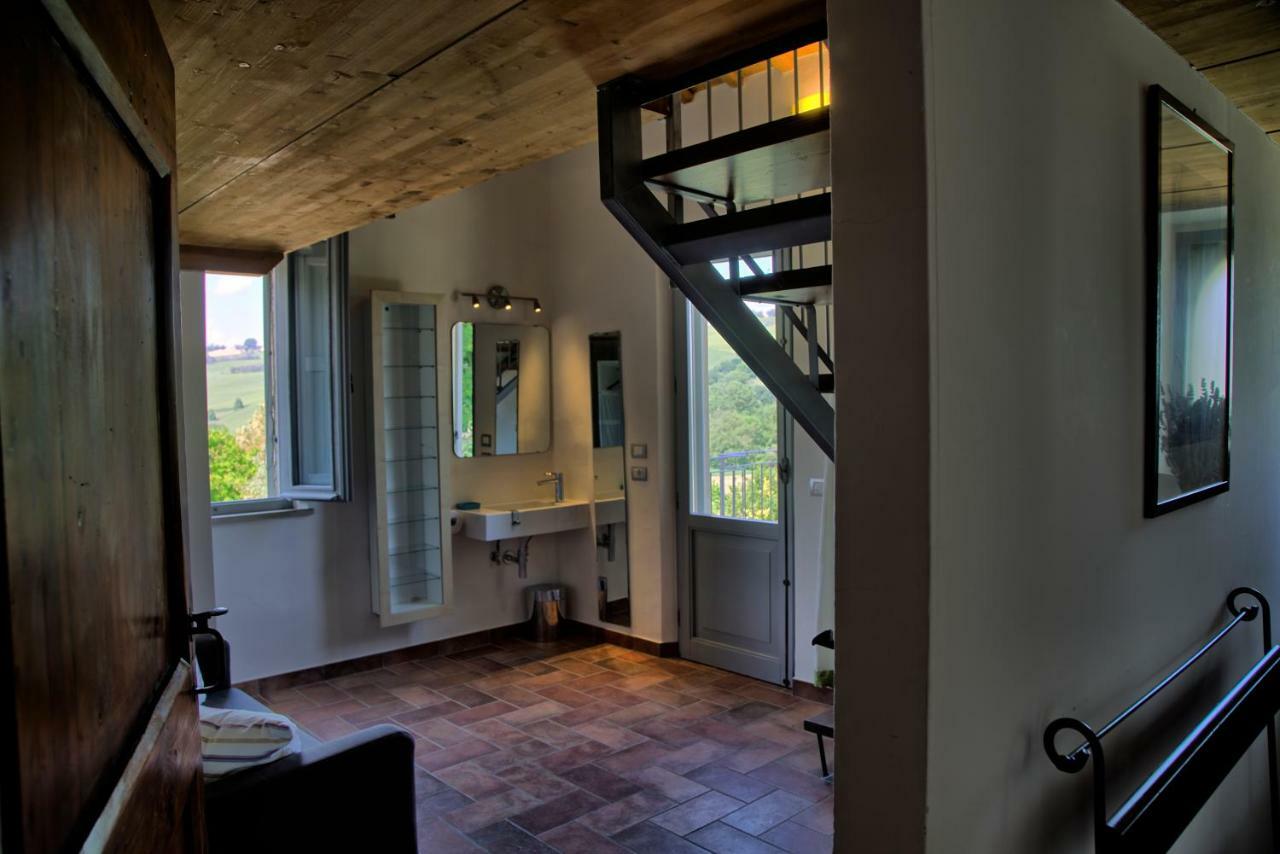 Grande Villa Storica Per Vacanze Con Giardino Privato E Piscina Ostra Kültér fotó